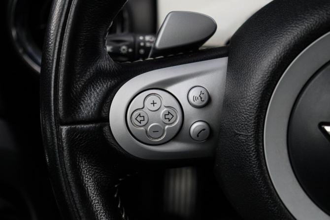 Mini Hatch II (R56) с пробегом 2009 года, цена 1 250 000 рублей, 104051 км, хэтчбек, Автокод Объявления