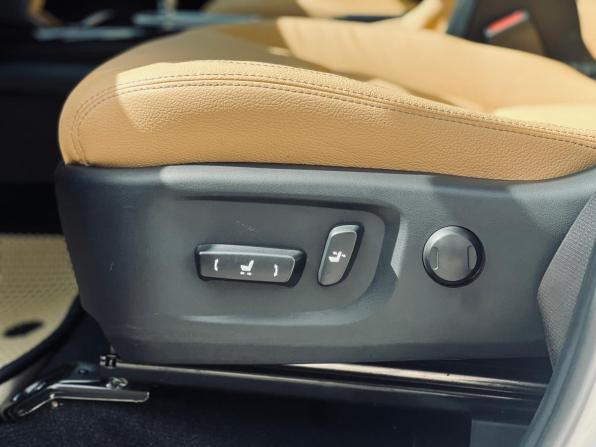 Toyota Fortuner II Рестайлинг с пробегом 2022 года, цена 4 050 000 рублей, 66961 км, внедорожник, Автокод Объявления