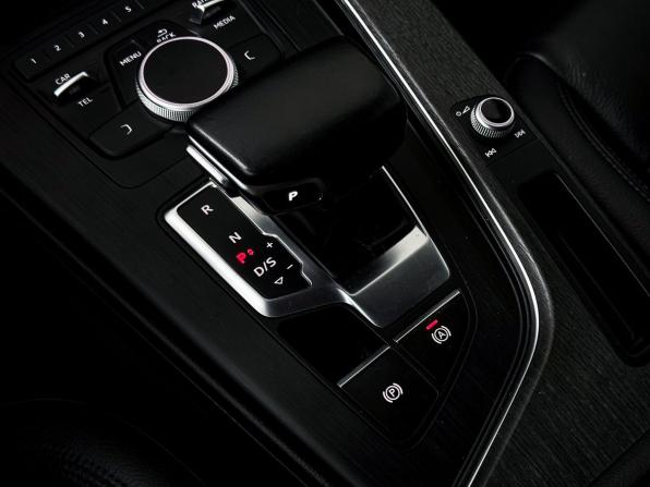 Audi A4 V (B9) с пробегом 2019 года, цена 1 900 000 рублей, 71827 км, седан, Автокод Объявления