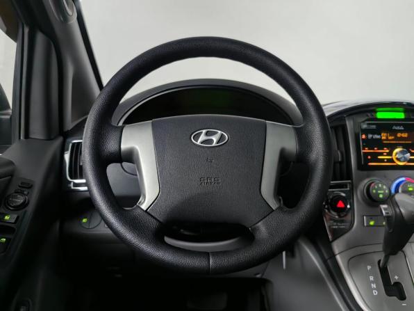 Hyundai Grand Starex I с пробегом 2011 года, цена 1 465 000 рублей, 255045 км, минивэн, Автокод Объявления