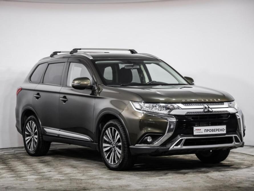 Mitsubishi Outlander III Рестайлинг 3 Санкт-Петербург  - изображение 3