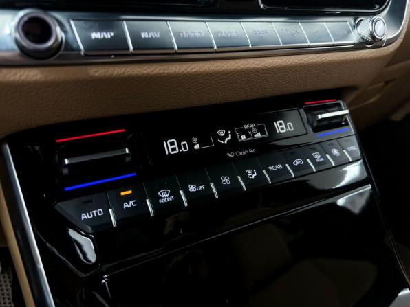 Kia Mohave I Рестайлинг 2 с пробегом 2019 года, цена 3 900 000 рублей, 160318 км, внедорожник, Автокод Объявления