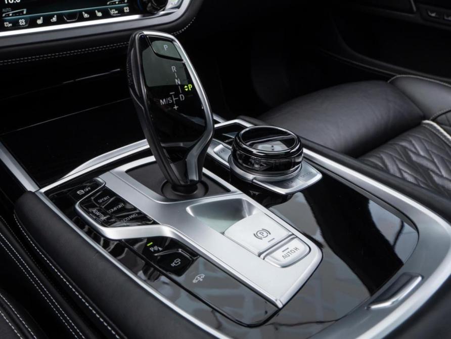 BMW 7 серии VI (G11/G12) Рестайлинг Волгоград  - изображение 26