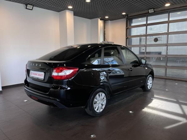 Lada (ВАЗ) Granta I Рестайлинг с пробегом 2018 года, цена 744 000 рублей, 23968 км, лифтбек, Автокод Объявления