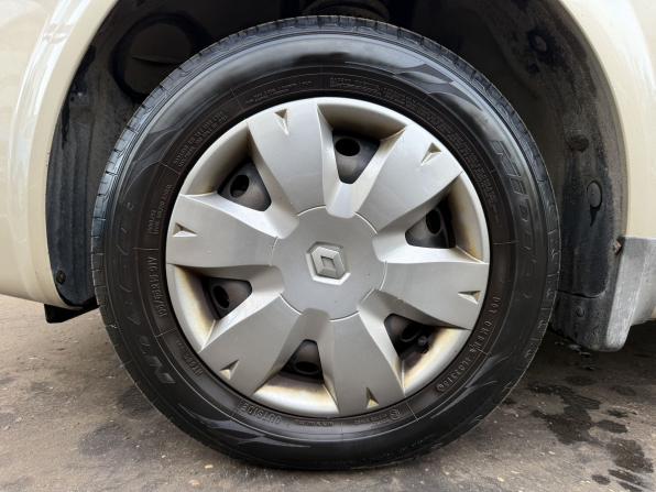 Renault Megane II Рестайлинг с пробегом 2008 года, цена 480 000 рублей, 154918 км, седан, Автокод Объявления