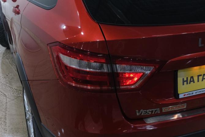 Lada (ВАЗ) Vesta I с пробегом 2018 года, цена 959 000 рублей, 82000 км, седан, Автокод Объявления