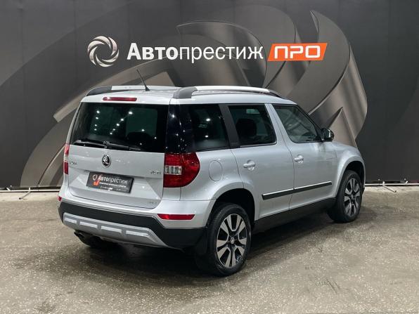 Skoda Yeti I Рестайлинг с пробегом 2015 года, цена 1 394 000 рублей, 194144 км, внедорожник, Автокод Объявления