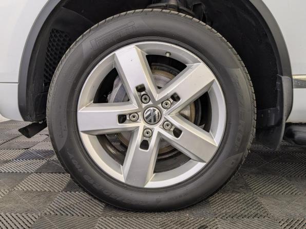 Volkswagen Touareg II с пробегом 2013 года, цена 2 497 000 рублей, 172768 км, внедорожник, Автокод Объявления
