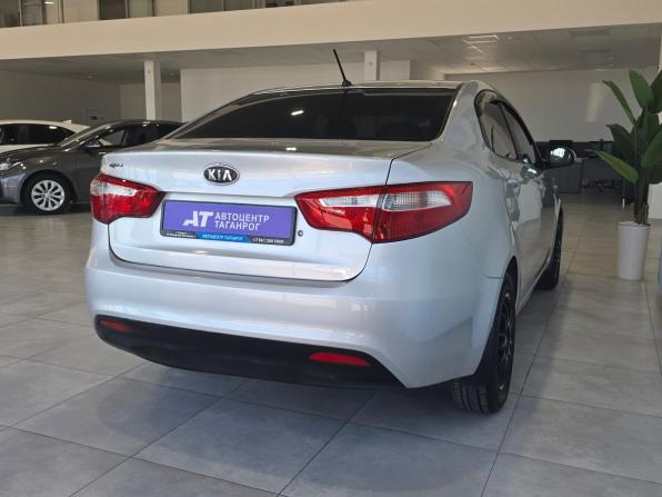 Kia Rio III с пробегом 2012 года, цена 999 000 рублей, 130000 км, хэтчбек, Автокод Объявления