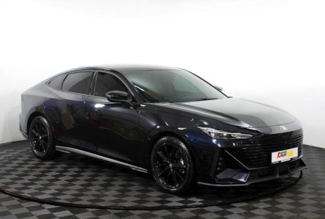 Changan UNI-V I с пробегом 2023 года, цена 2 175 000 рублей, 33415 км, лифтбек, Автокод Объявления