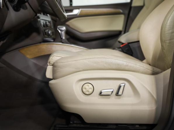 Audi Q5 I (8R) Рестайлинг с пробегом 2014 года, цена 2 099 000 рублей, 104950 км, внедорожник, Автокод Объявления
