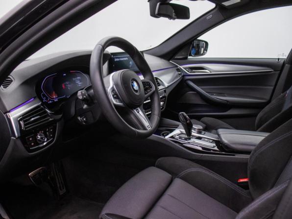 BMW 5 серии VII (G30/G31/G38) с пробегом 2019 года, цена 4 050 000 рублей, 100000 км, седан, Автокод Объявления
