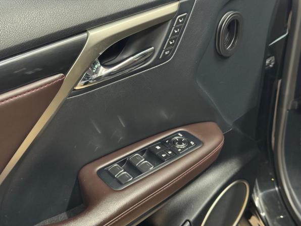 Lexus RX IV с пробегом 2017 года, цена 3 390 000 рублей, 192096 км, внедорожник, Автокод Объявления