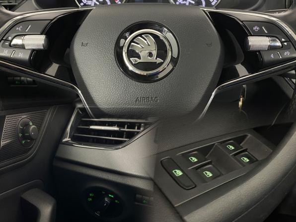 Skoda Rapid II с пробегом 2021 года, цена 1 780 000 рублей, 88617 км, лифтбек, Автокод Объявления