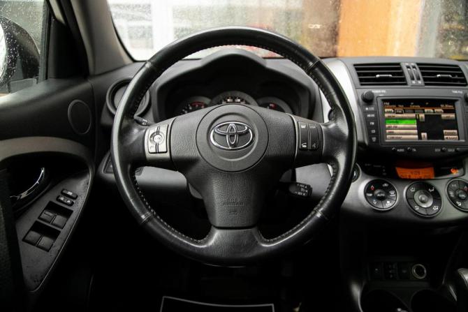 Toyota RAV4 III (XA30) Рестайлинг с пробегом 2011 года, цена 1 449 000 рублей, 165000 км, внедорожник, Автокод Объявления
