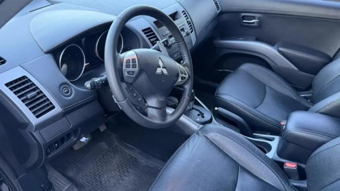 Mitsubishi Outlander II Рестайлинг с пробегом 2012 года, цена 1 131 000 рублей, 179679 км, внедорожник, Автокод Объявления