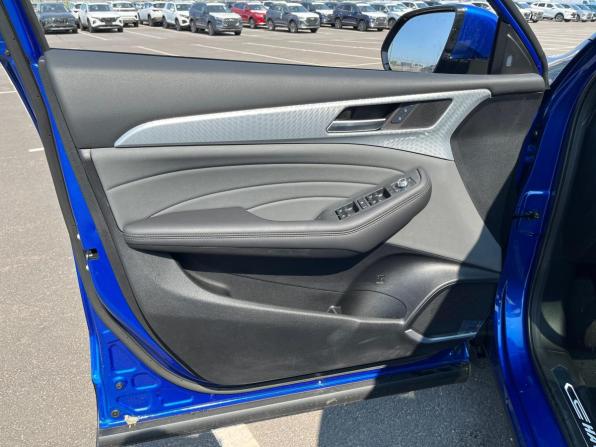 Haval F7 I Рестайлинг с пробегом 2023 года, цена 2 200 000 рублей, 55000 км, внедорожник, Автокод Объявления