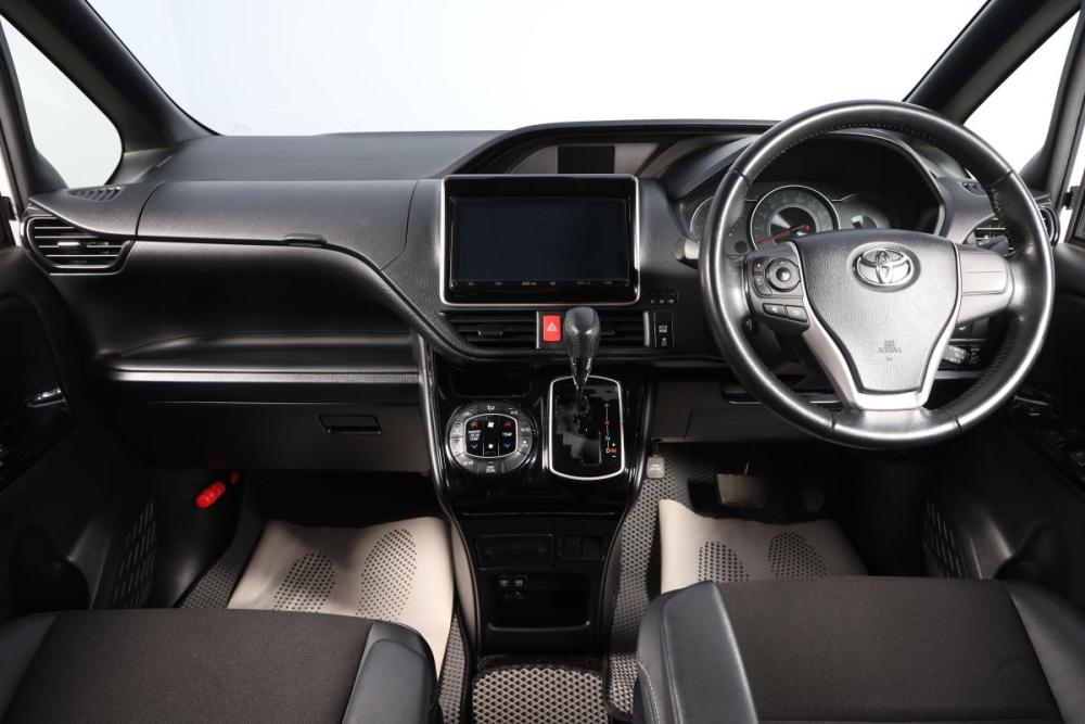 Toyota Noah III (R80) Новосибирск  - изображение 11