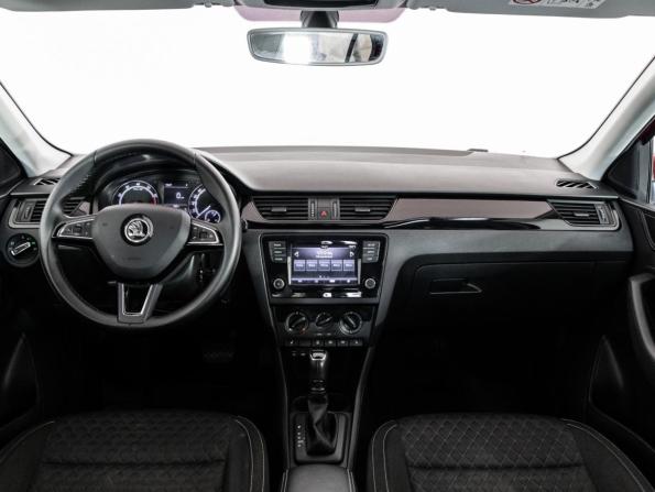 Skoda Rapid I Рестайлинг с пробегом 2017 года, цена 1 249 000 рублей, 134032 км, лифтбек, Автокод Объявления