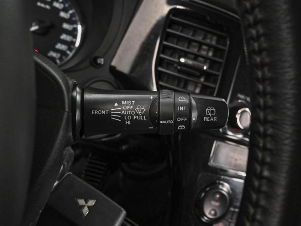 Mitsubishi Outlander III Рестайлинг 2 с пробегом 2017 года, цена 1 908 000 рублей, 182455 км, внедорожник, Автокод Объявления