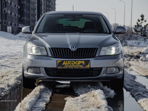 Skoda Octavia II (A5) Рестайлинг с пробегом 2012 года, цена 799 000 рублей, 236000 км, лифтбек, Автокод Объявления