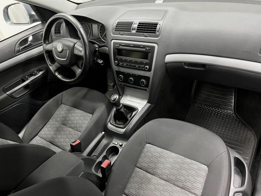 Skoda Octavia II (A5) Рестайлинг Тверь  - изображение 13