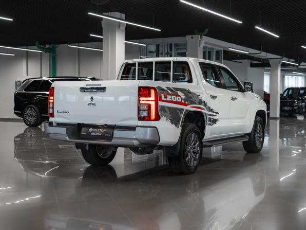 Mitsubishi L200 VI с пробегом 2025 года, цена 5 400 000 рублей, 50 км, пикап, Автокод Объявления