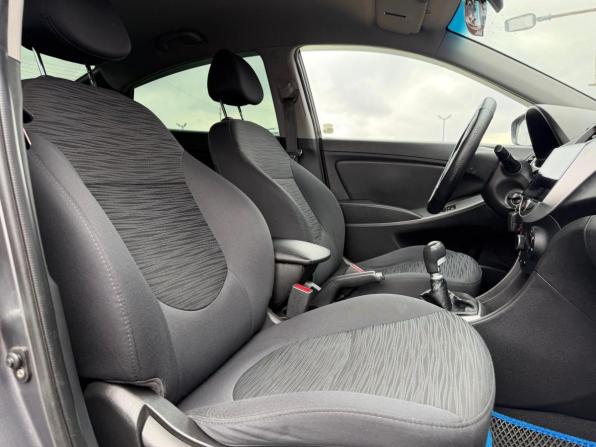 Hyundai Solaris I Рестайлинг с пробегом 2014 года, цена 699 000 рублей, 150300 км, седан, Автокод Объявления