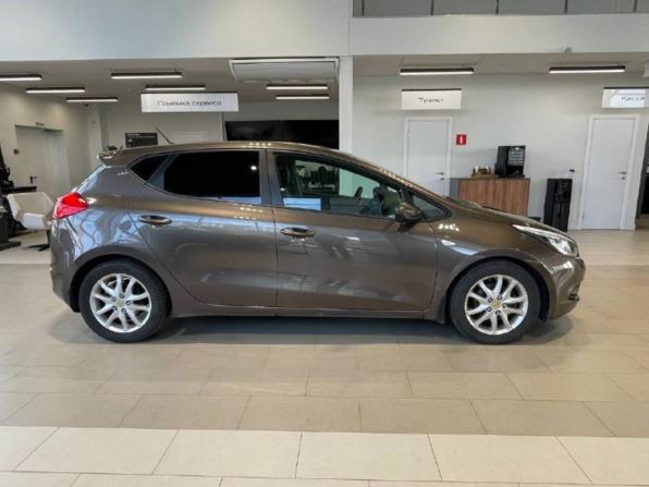 Kia Ceed II с пробегом 2012 года, цена 863 000 рублей, 167000 км, хэтчбек, Автокод Объявления