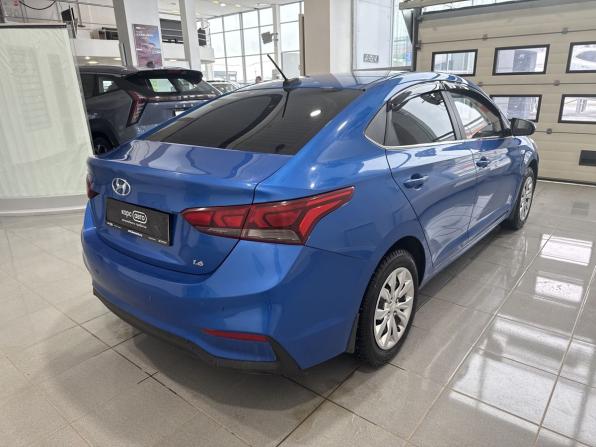 Hyundai Solaris II с пробегом 2017 года, цена 1 030 000 рублей, 83826 км, седан, Автокод Объявления