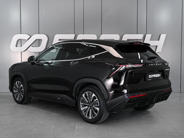 JETOUR DASHING I с пробегом 2023 года, цена 1 919 000 рублей, 43740 км, внедорожник, Автокод Объявления