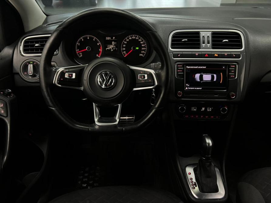 Volkswagen Polo V Рестайлинг Казань  - изображение 13