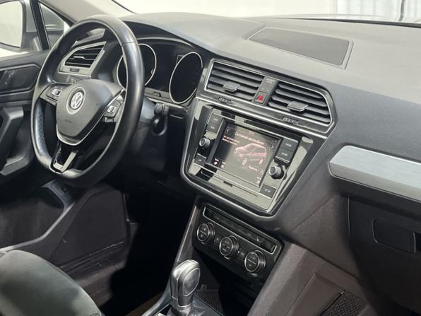 Volkswagen Tiguan II с пробегом 2018 года, цена 2 125 000 рублей, 129310 км, внедорожник, Автокод Объявления