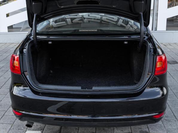 Volkswagen Jetta VI с пробегом 2014 года, цена 1 087 000 рублей, 216363 км, седан, Автокод Объявления