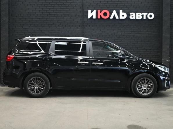 Kia Carnival III с пробегом 2019 года, цена 2 890 000 рублей, 187831 км, минивэн, Автокод Объявления