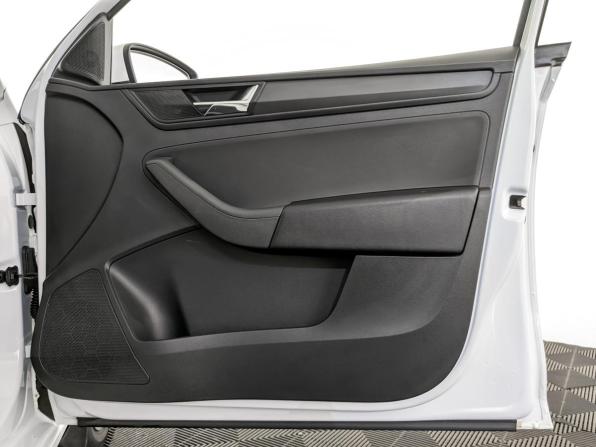 Skoda Rapid II с пробегом 2021 года, цена 1 200 000 рублей, 171484 км, лифтбек, Автокод Объявления