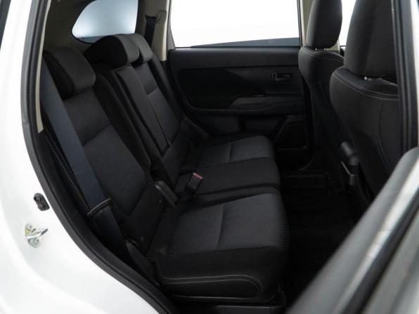 Mitsubishi Outlander III Рестайлинг 2 с пробегом 2016 года, цена 1 829 050 рублей, 116212 км, внедорожник, Автокод Объявления