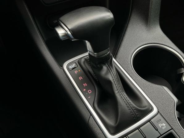 Kia Sportage IV Рестайлинг с пробегом 2019 года, цена 2 230 000 рублей, 41200 км, внедорожник, Автокод Объявления