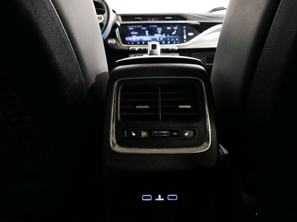 Geely Atlas Pro с пробегом 2022 года, цена 2 089 000 рублей, 77767 км, внедорожник, Автокод Объявления