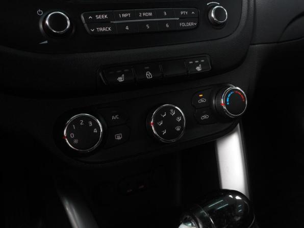Kia Ceed II с пробегом 2013 года, цена 1 035 000 рублей, 233485 км, хэтчбек, Автокод Объявления