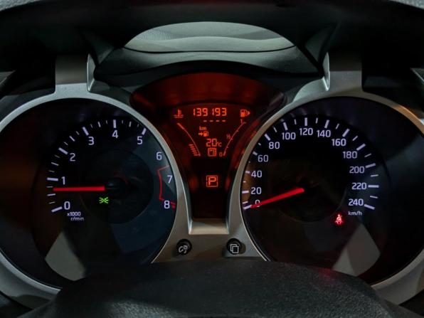Nissan Juke I с пробегом 2012 года, цена 1 150 000 рублей, 139776 км, внедорожник, Автокод Объявления