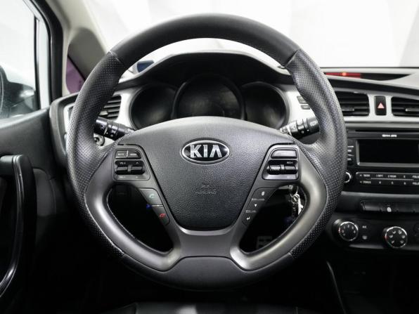 Kia Ceed II с пробегом 2012 года, цена 793 000 рублей, 223000 км, хэтчбек, Автокод Объявления