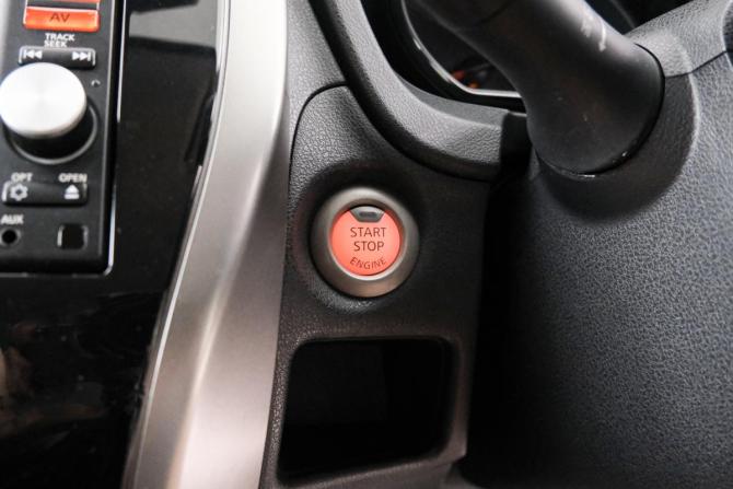 Nissan Note II с пробегом 2015 года, цена 949 000 рублей, 104803 км, хэтчбек, Автокод Объявления