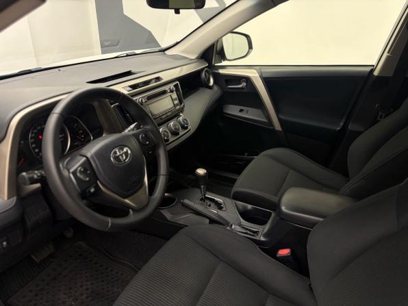 Toyota RAV4 IV (XA40) с пробегом 2013 года, цена 1 770 000 рублей, 209472 км, внедорожник, Автокод Объявления