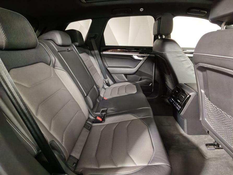Volkswagen Touareg III Москва  - изображение 16