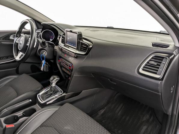 Kia Ceed III с пробегом 2018 года, цена 1 335 000 рублей, 172500 км, хэтчбек, Автокод Объявления