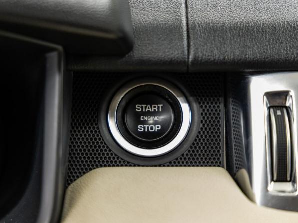Land Rover Range Rover Sport II с пробегом 2013 года, цена 2 898 000 рублей, 152653 км, внедорожник, Автокод Объявления