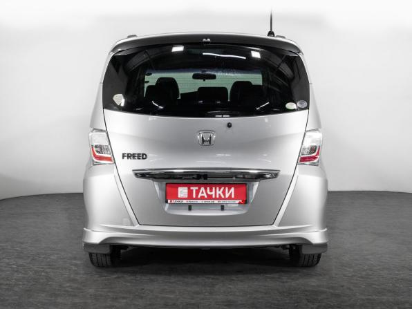 Honda Freed I Рестайлинг с пробегом 2012 года, цена 1 100 000 рублей, 149485 км, компактвэн, Автокод Объявления