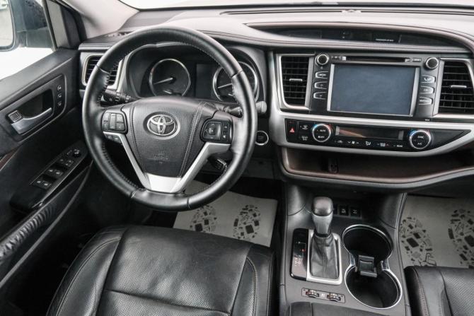 Toyota Highlander III (XU50) с пробегом 2014 года, цена 2 949 000 рублей, 212923 км, внедорожник, Автокод Объявления