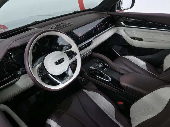 Geely Monjaro I Рестайлинг с пробегом 2024 года, цена 3 298 000 рублей, 25965 км, внедорожник, Автокод Объявления